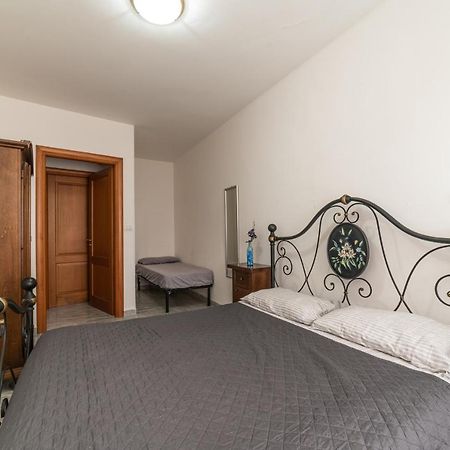 Tirreno Villa Otranto Buitenkant foto